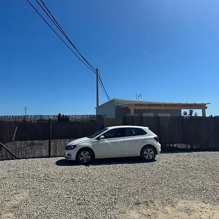 Casita en el palmar cerca de la playa Сasa de vacaciones
